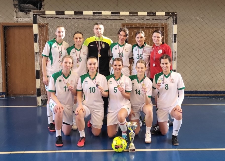 Valsts robežsardzes futbolistes ieguva 1. vietu Iekšlietu ministrijas sacensībās