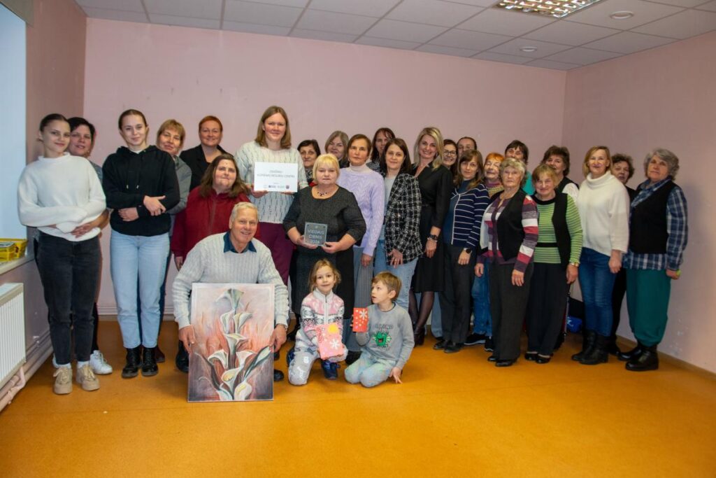 LATGALE: Dekšārēs atklāts kopienas resursu centrs