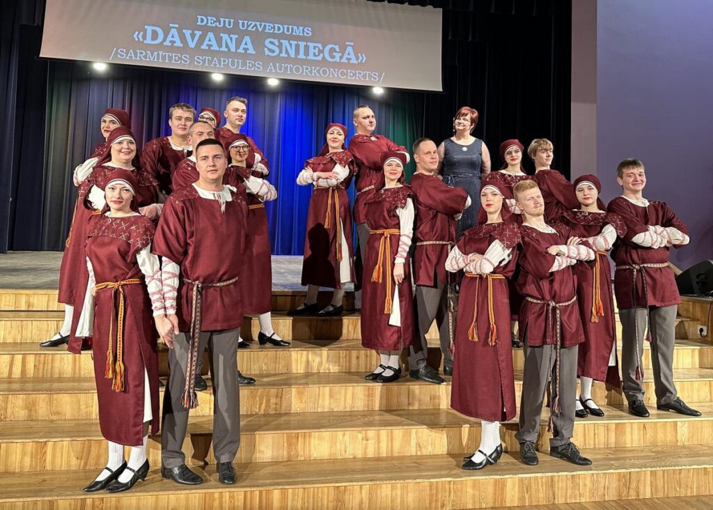 Sarmītes Stapules autorkoncerts – dāvana Ziemassvētkos