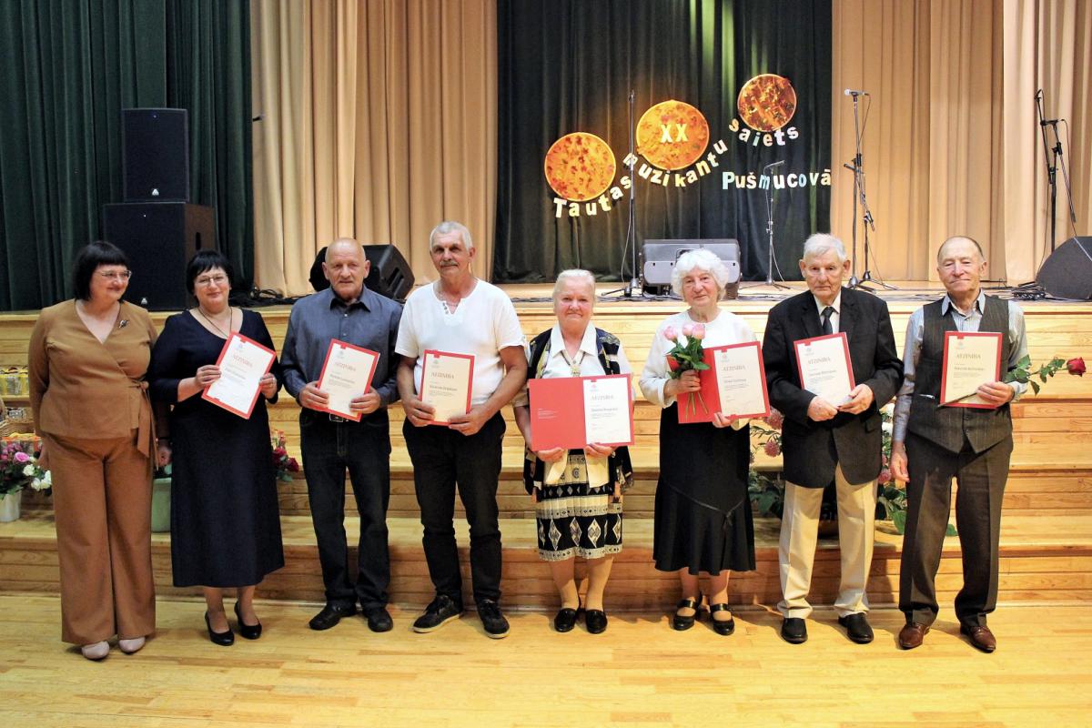 4.lpptautas-muzikanti.jpg