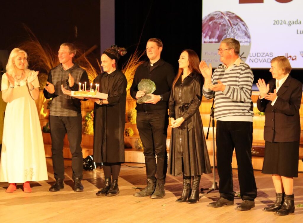 Ludzā notikusi pirmā konkursa “Kuopusta bolva” apbalvošanas ceremonija