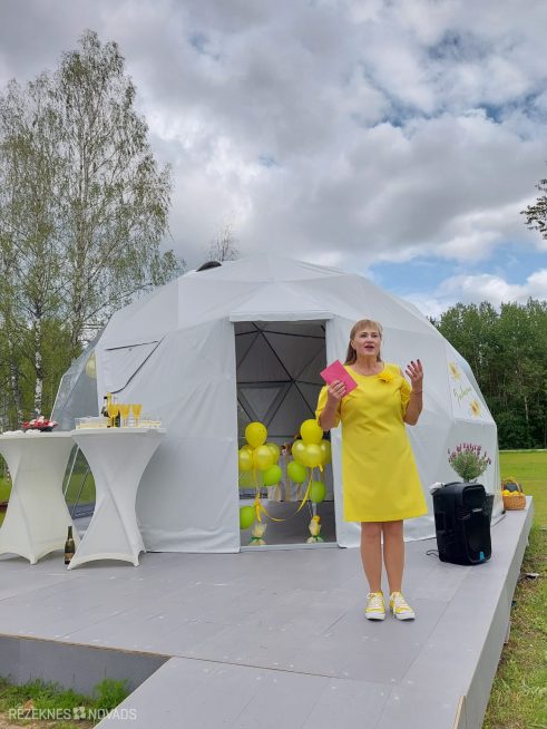 Rēzeknes novadā atklāta jauna atpūtas vieta “Saulespuķe”