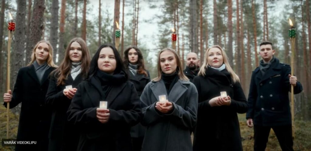 LATGALE: Vokālā grupa “Skonai” ieraksta dziesmu ar vēstījumu brīvības cīnītājiem Ukrainā
