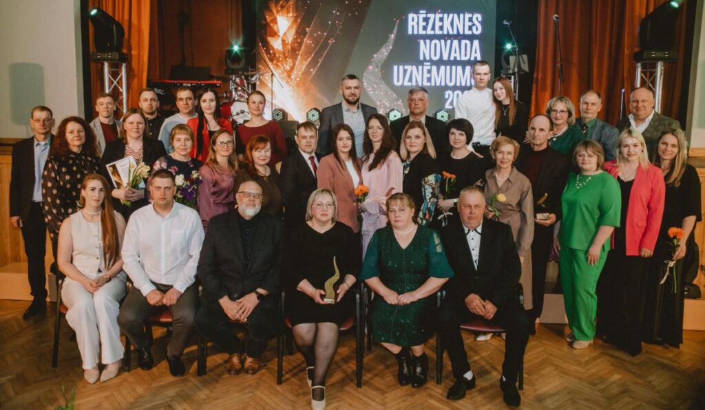 Godināti konkursa “Rēzeknes novada uzņēmums 2025” laureāti