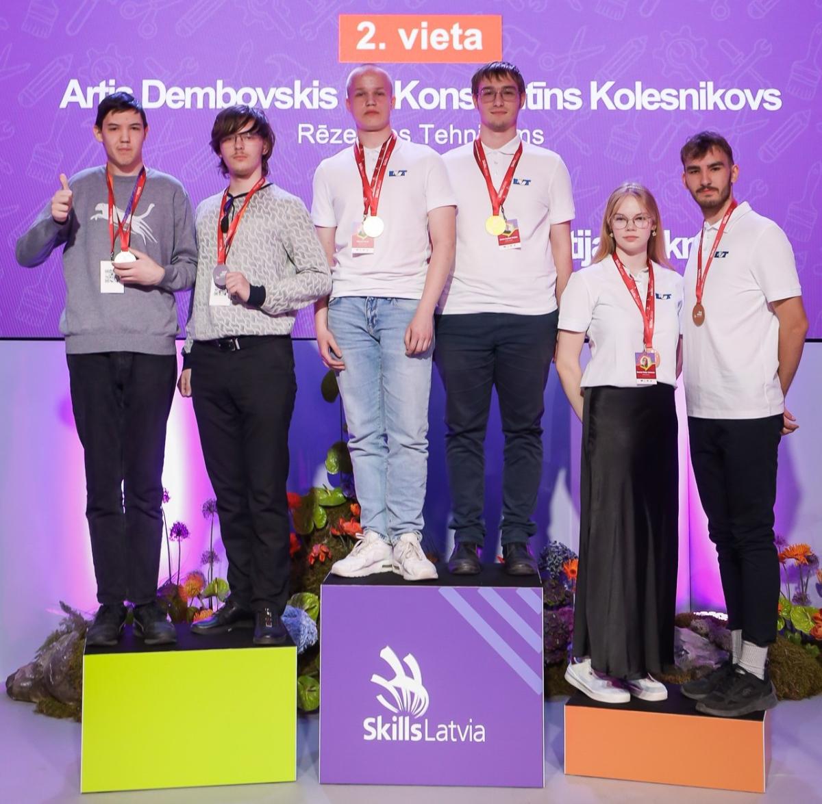 5.lpp_.Artis20un20KonstantC4ABns20-20no20kreisC481s_0.jpg