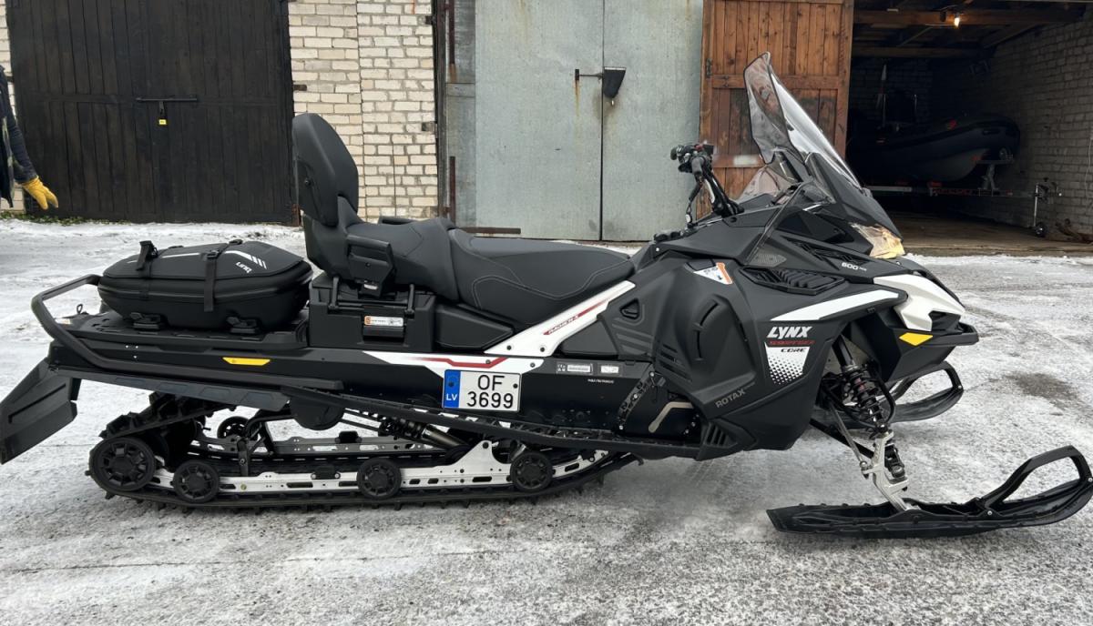 7.lpp_.Sniega_motocikls.jpeg