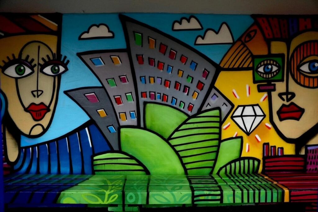 Atklāts grafiti gleznojums “Iedzīvotājiem tuvāka Eiropa un Latvija”