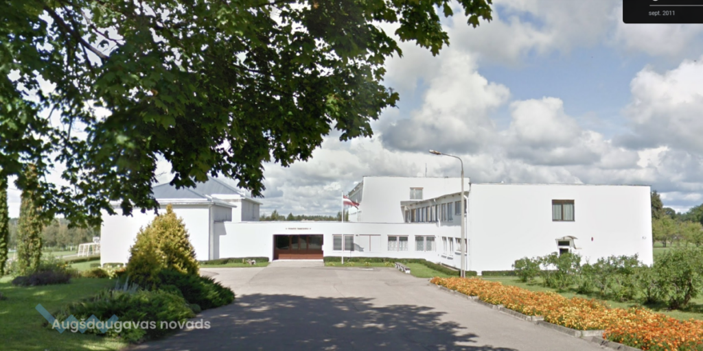 Septembrī beigs pastāvēt skola Subatē
