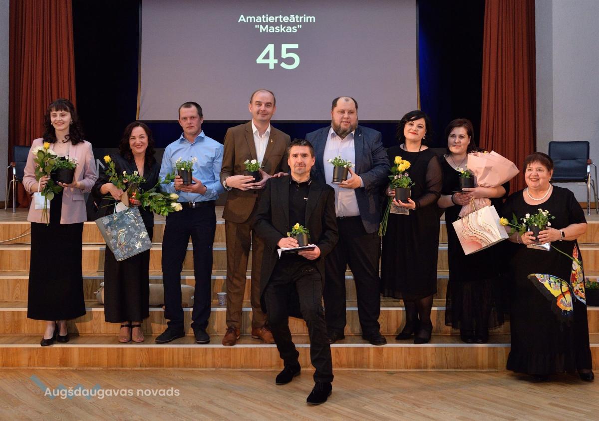7.lpp_.teatris20Maskas2045.jpg