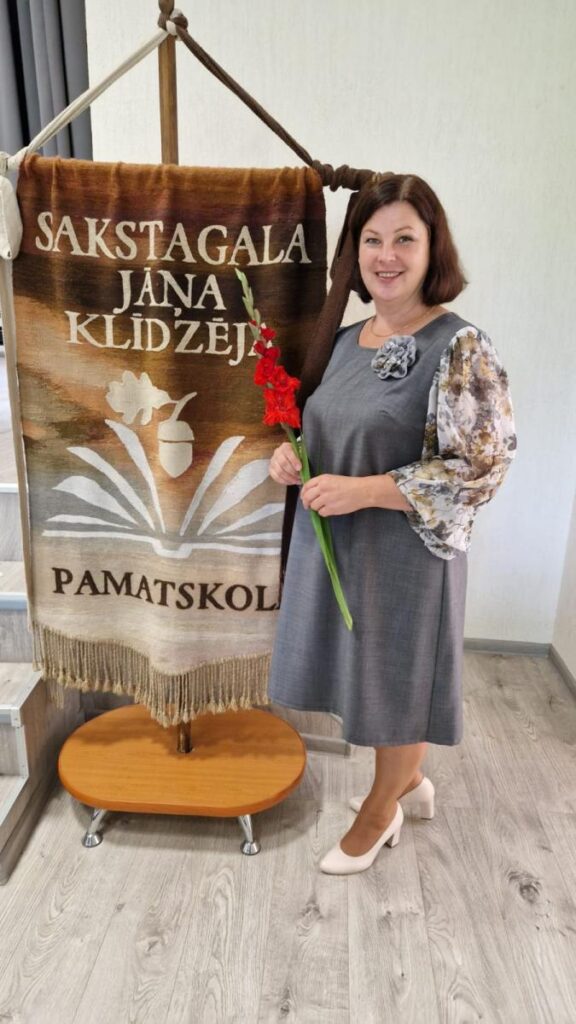 LATGALE: Sakstagala Jāņa Klīdzēja pamatskolu turpmāk vadīs Anita Doroščonoka