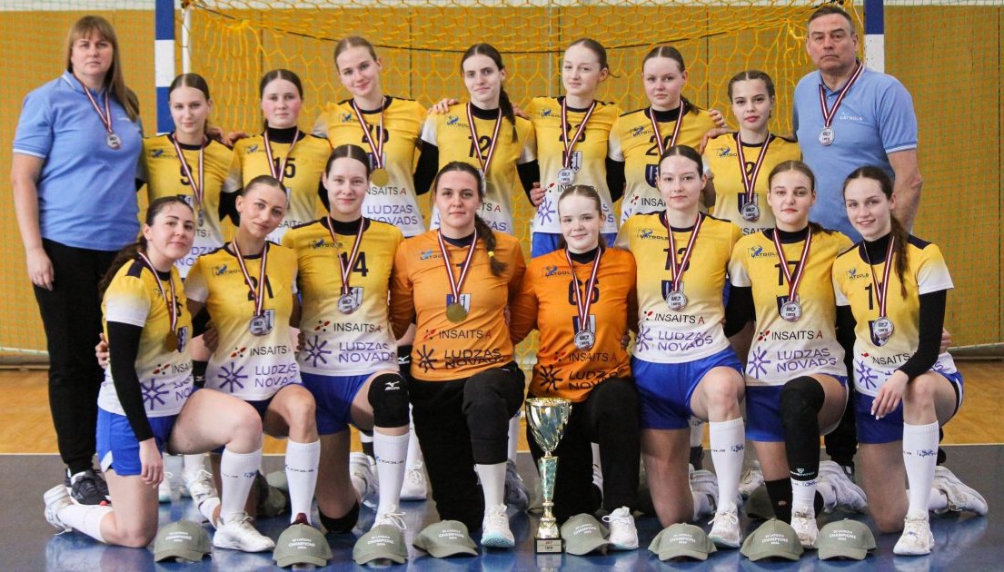 handball.jpg