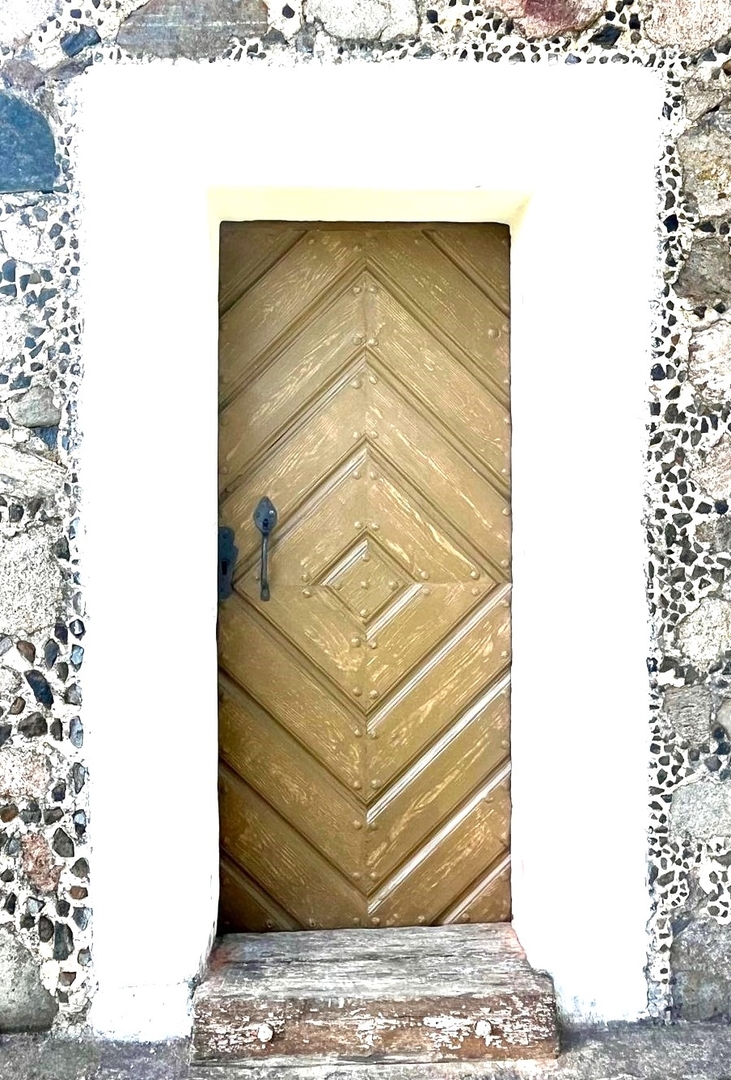 sakristijas20durvju20restauracija.jpg