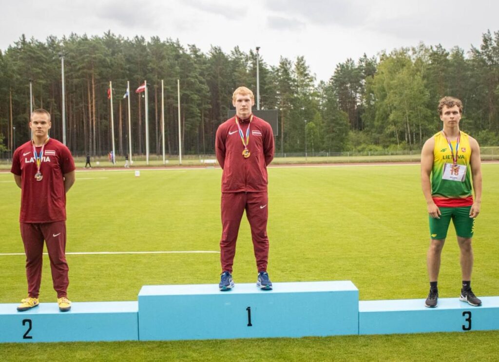 Raivis Bogotais – Baltijas U18 čempions lodes grūšanā