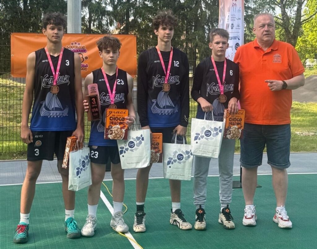 Krāslavas U-14 basketbolistiem bronza Latvijas 3×3 čempionātā