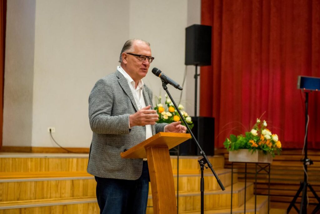 No kiberdrošības līdz mākslīgajam intelektam: Daugavpilī diskutē par digitālo nākotni pierobežā